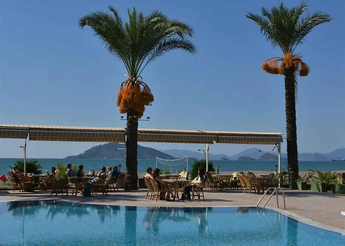 Sunset Beach Club Lebrentals