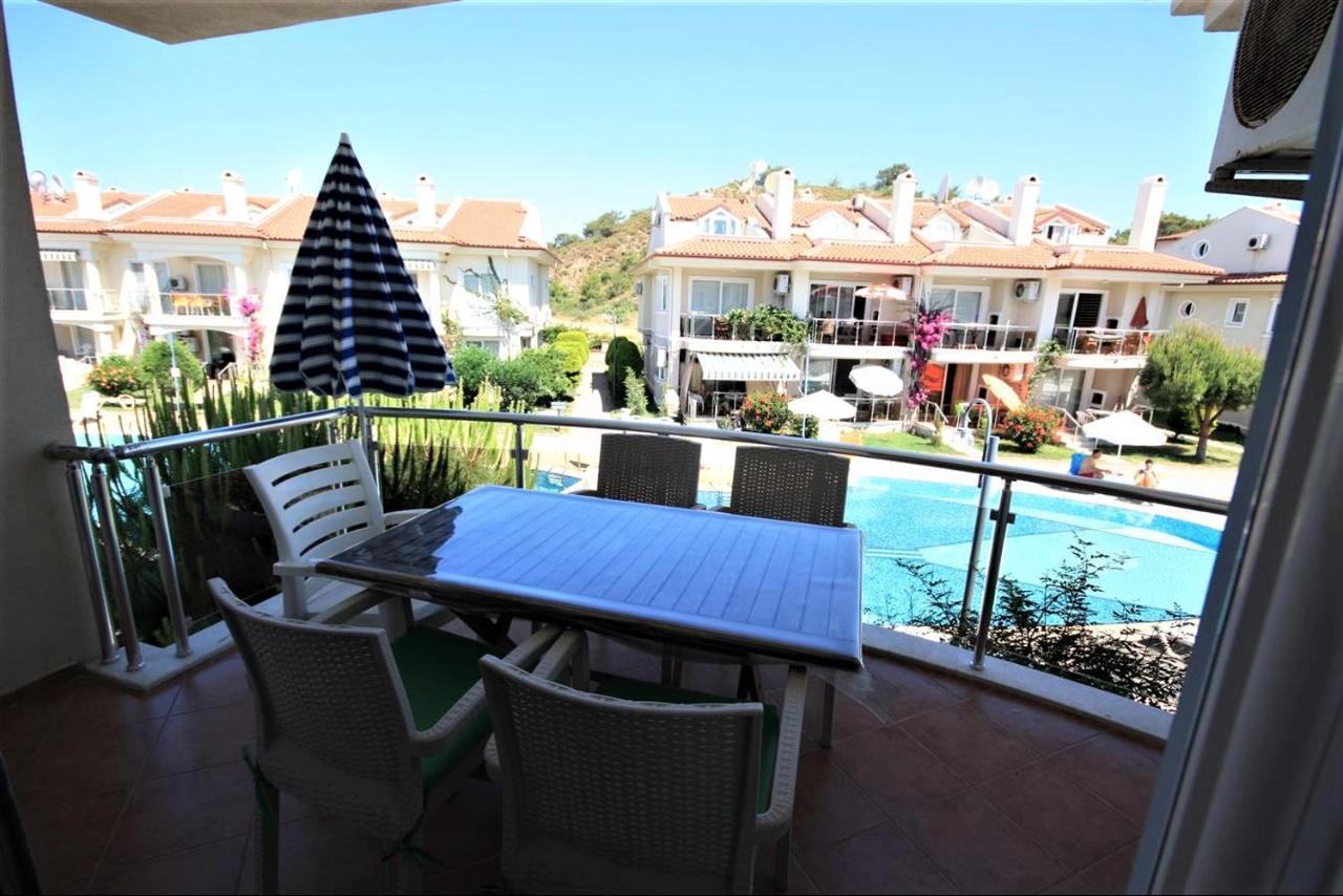 Sunset Club Lebrentals דירה